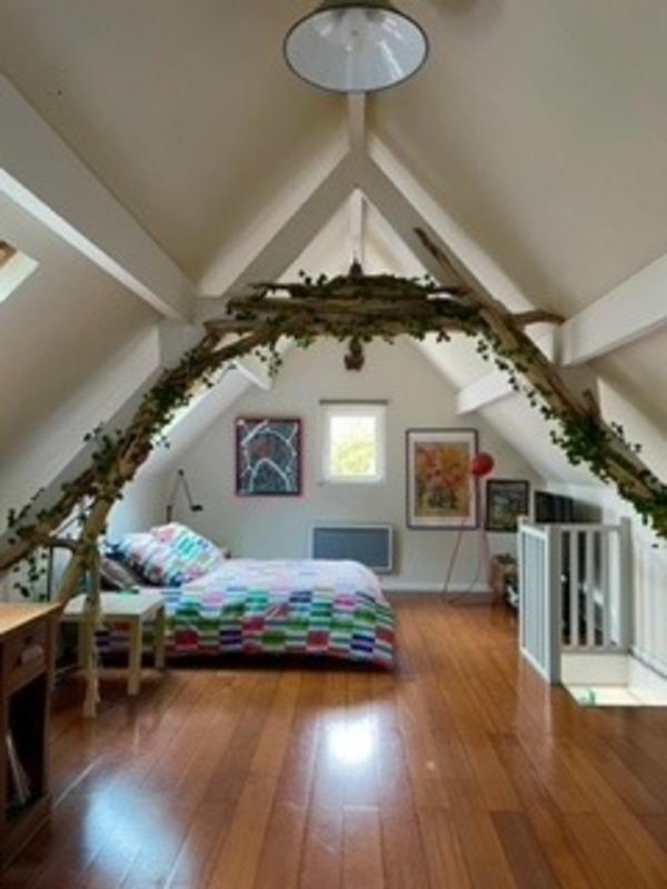 Maison - 330 m² - 11 pièces