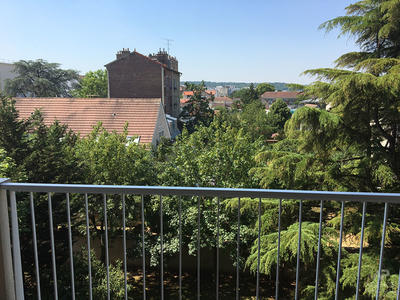 Appartement - 84 m² - 4 pièces