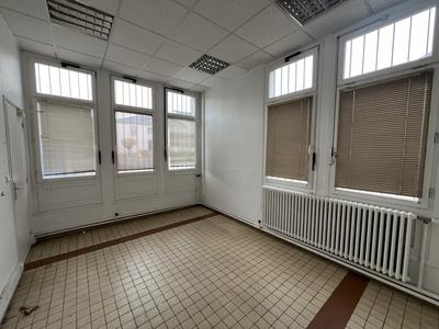 Local commercial - 394 m²