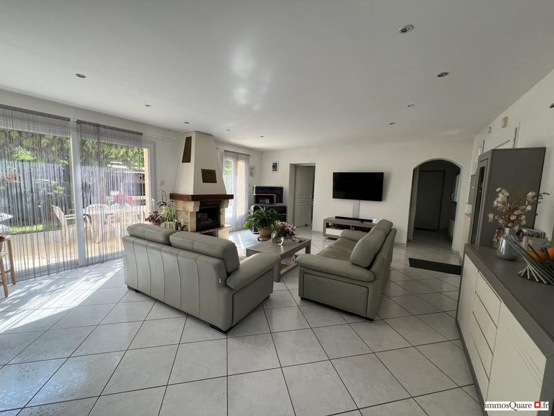 Maison contemporaine - 156 m² - 5 pièces