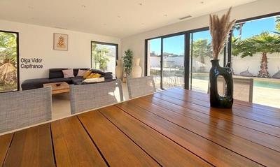 Villa - 195 m² - 6 pièces