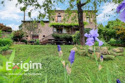 Maison ancienne - 101 m² - 5 pièces