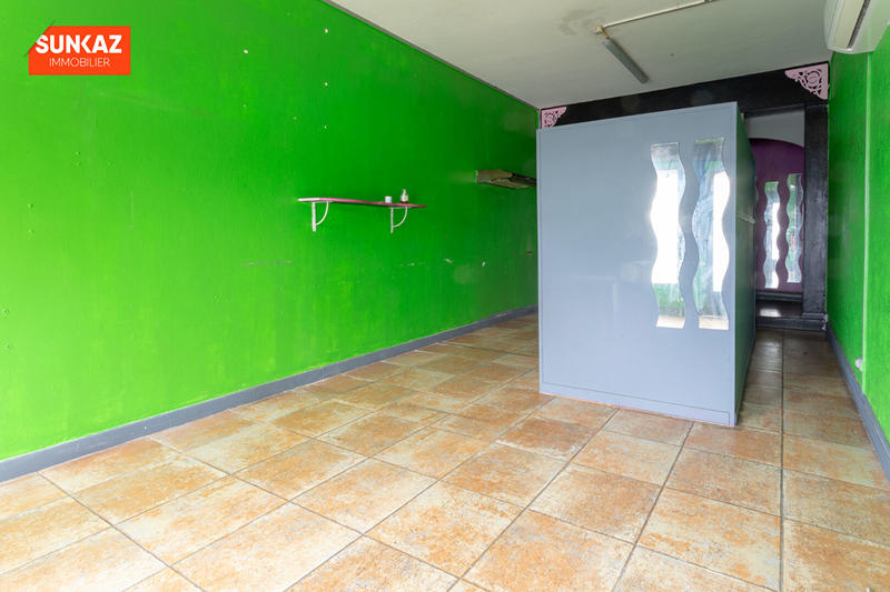 Local d'activités - 33 m²