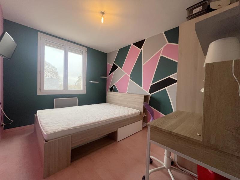 Maison - 140 m² - 7 pièces