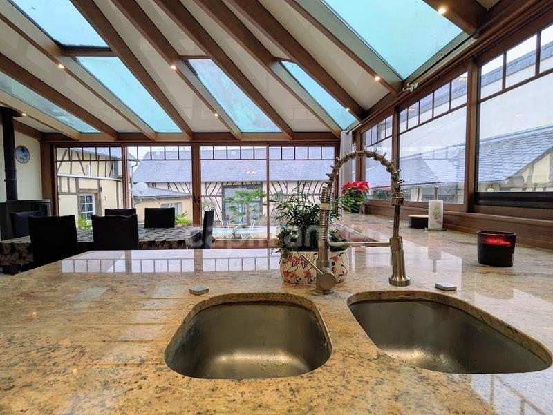 Maison - 424 m² - 14 pièces