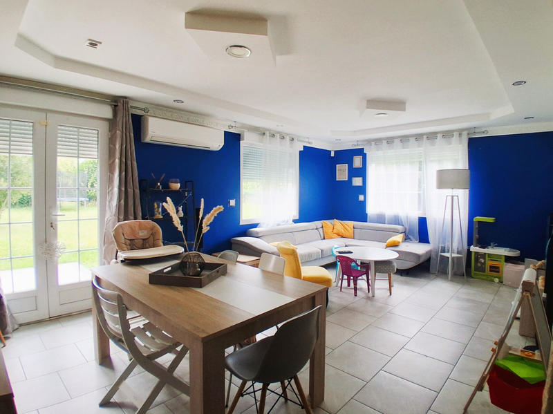 Maison - 100 m² - 6 pièces