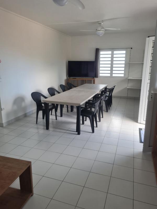 Maison - 210 m² - 7 pièces