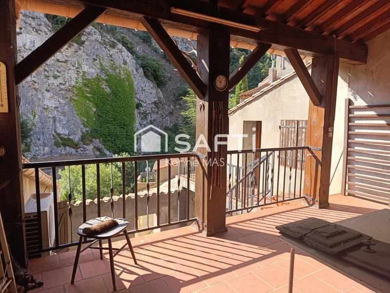 Maison - 259 m² - 10 pièces