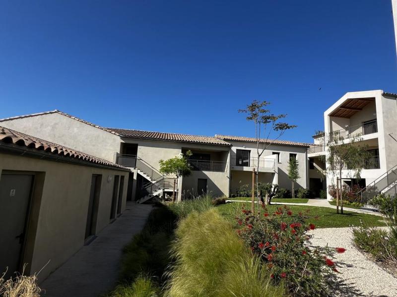 Appartement - 72 m² - 2 pièces