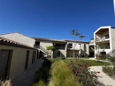 Appartement - 72 m² - 2 pièces