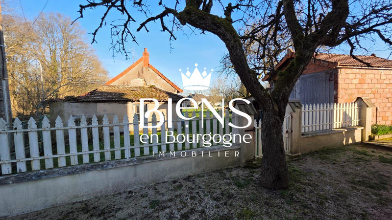 Maison - 120 m² - 9 pièces