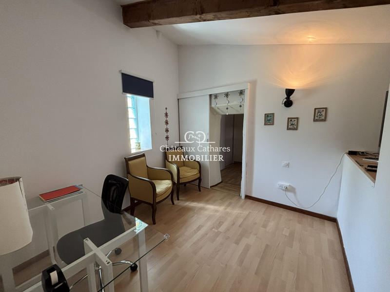 Maison - 239 m² - 11 pièces