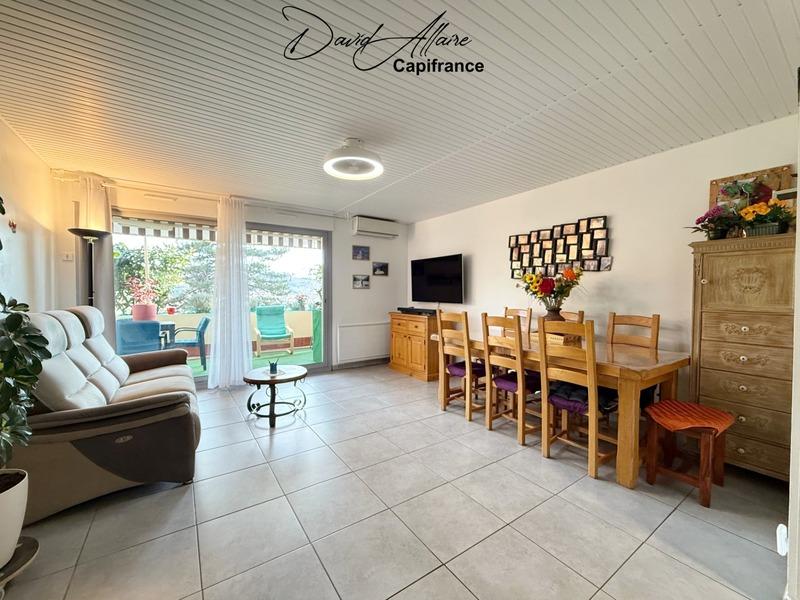 Appartement - 77 m² - 3 pièces