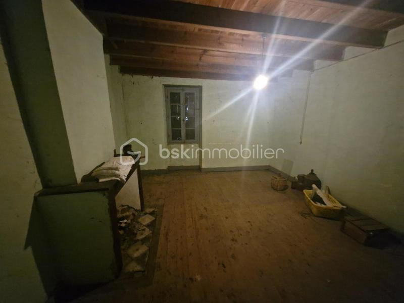 Maison ancienne - 150 m² - 4 pièces