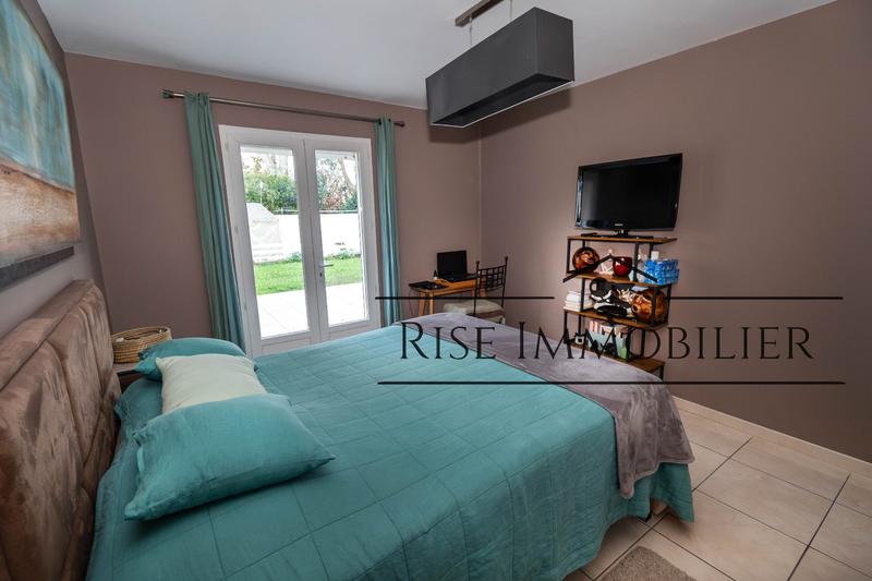 Maison - 121 m² - 5 pièces