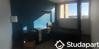 Chambre - 11 m² - 1 pièce