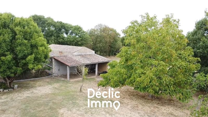 Grange - 120 m² - 2 pièces