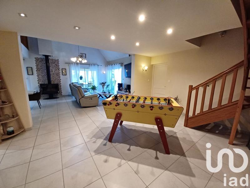 Maison de maîtres - 250 m² - 8 pièces