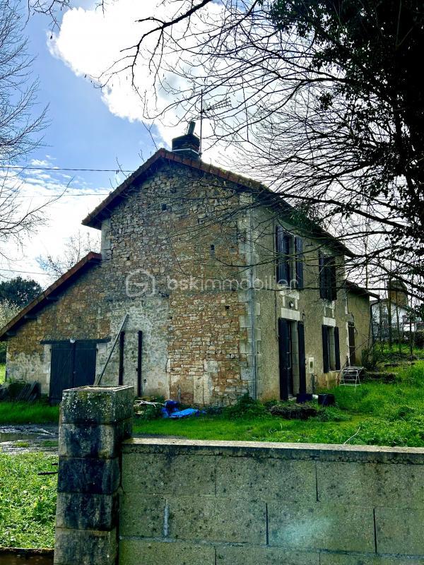 Maison ancienne - 119 m² - 4 pièces