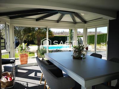 Maison - 224 m² - 7 pièces