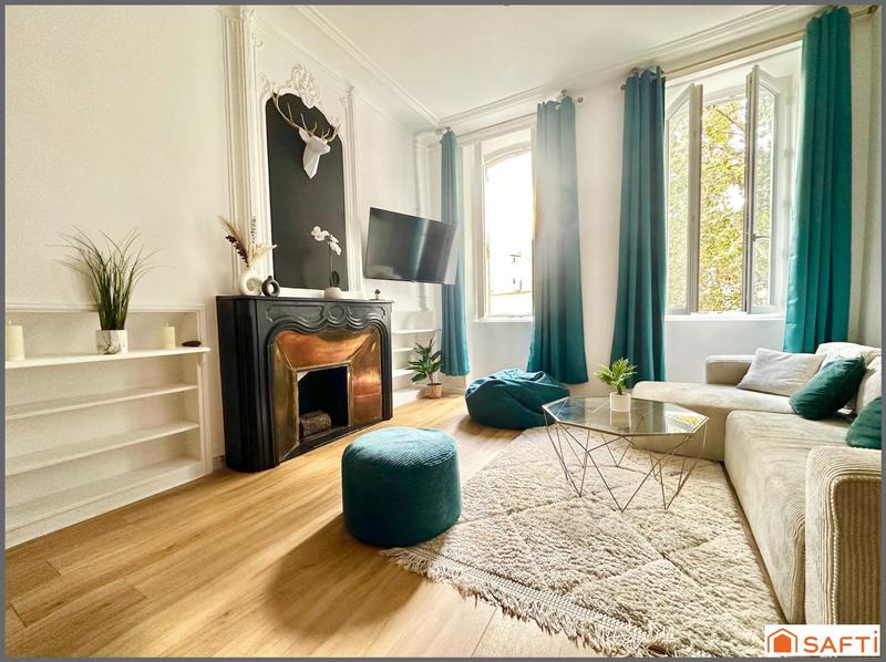 Appartement - 90 m² - 4 pièces