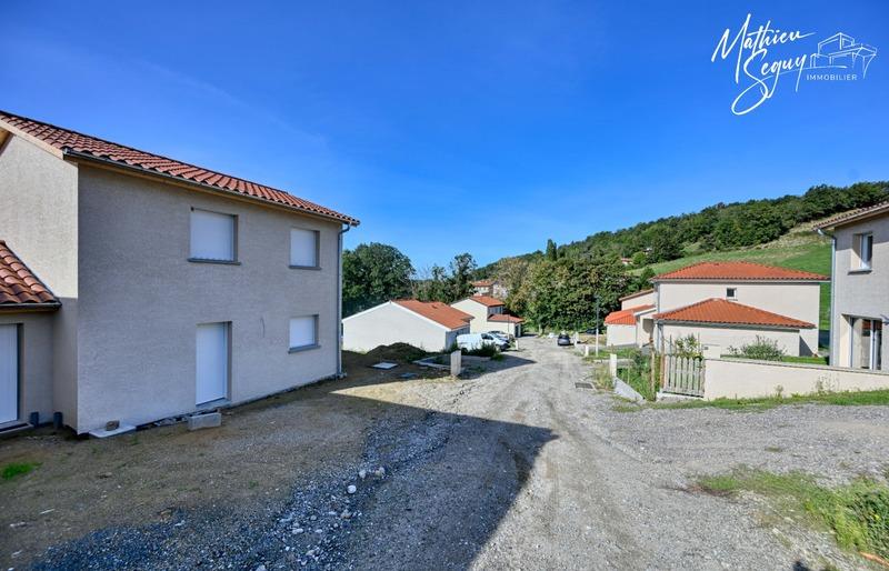 Terrain constructible - 737 m²