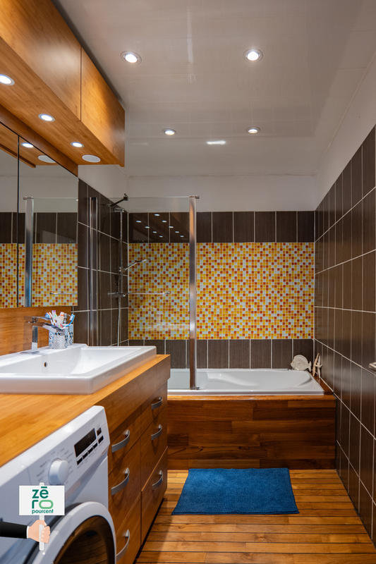 Appartement - 82 m² - 3 pièces