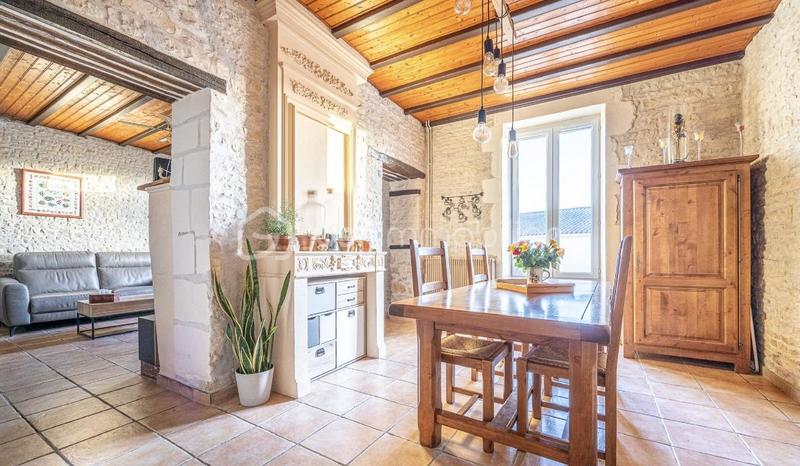 Propriété - 170 m² - 7 pièces