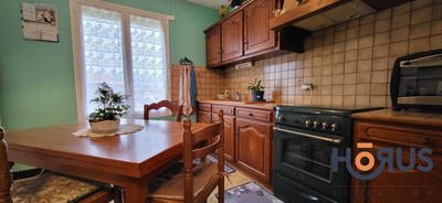 Viager - Maison traditionnelle - 80 m² - 5 pièces