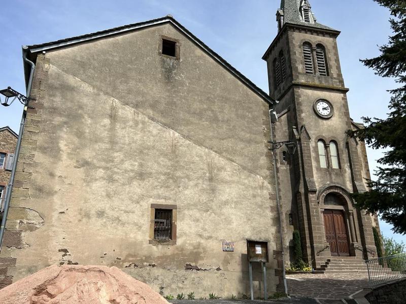 Grange - 300 m² - 2 pièces