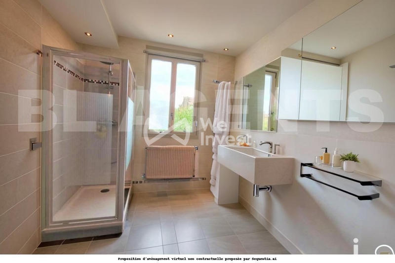 Maison - 190 m² - 5 pièces