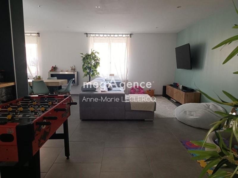 Appartement - 120 m² - 5 pièces