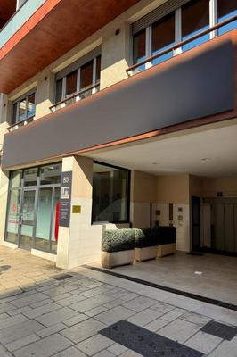 Local commercial - 151 m²