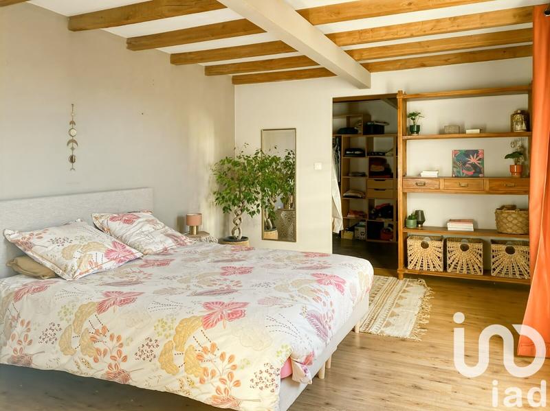 Maison - 198 m² - 6 pièces