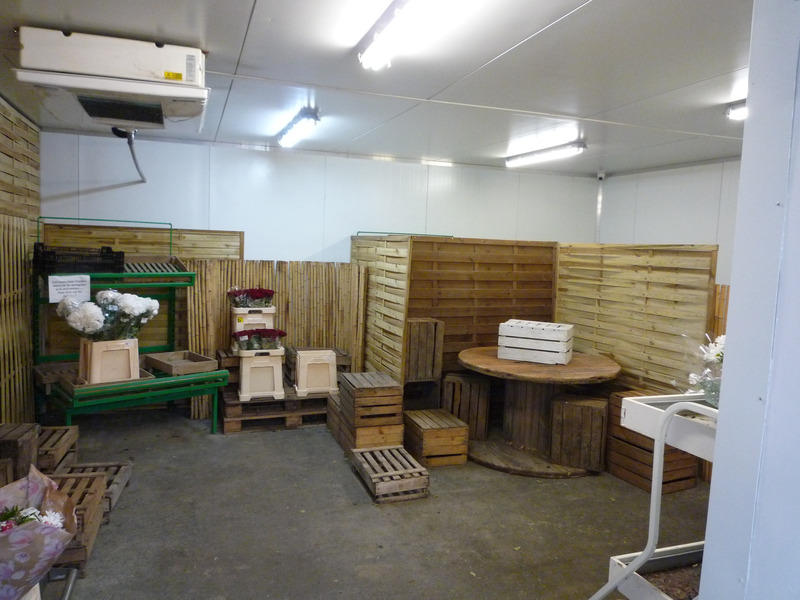 Local commercial - 1 022 m² - 7 pièces