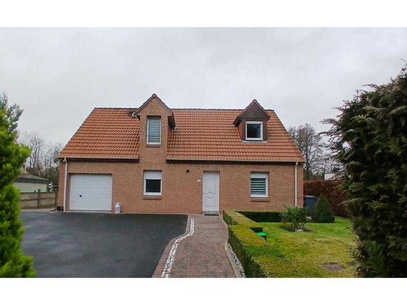 Maison - 105 m² - 4 pièces