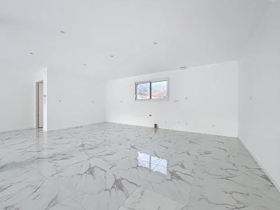 Maison - 141 m² - 4 pièces