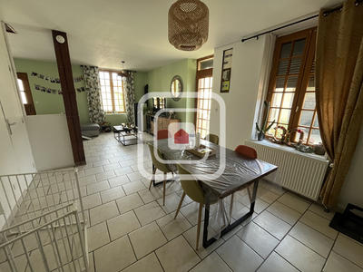 Maison - 76 m² - 4 pièces