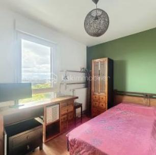 Duplex - 104 m² - 5 pièces