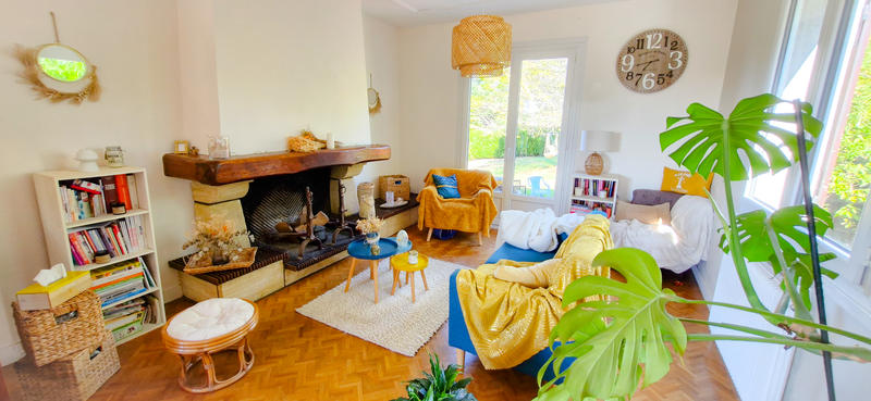 Maison - 166 m² - 8 pièces