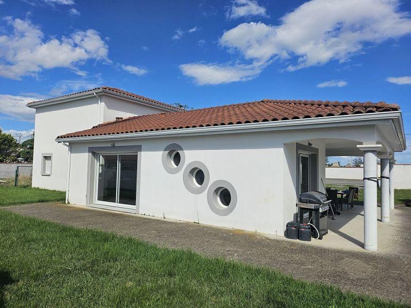 Maison - 165 m² - 7 pièces