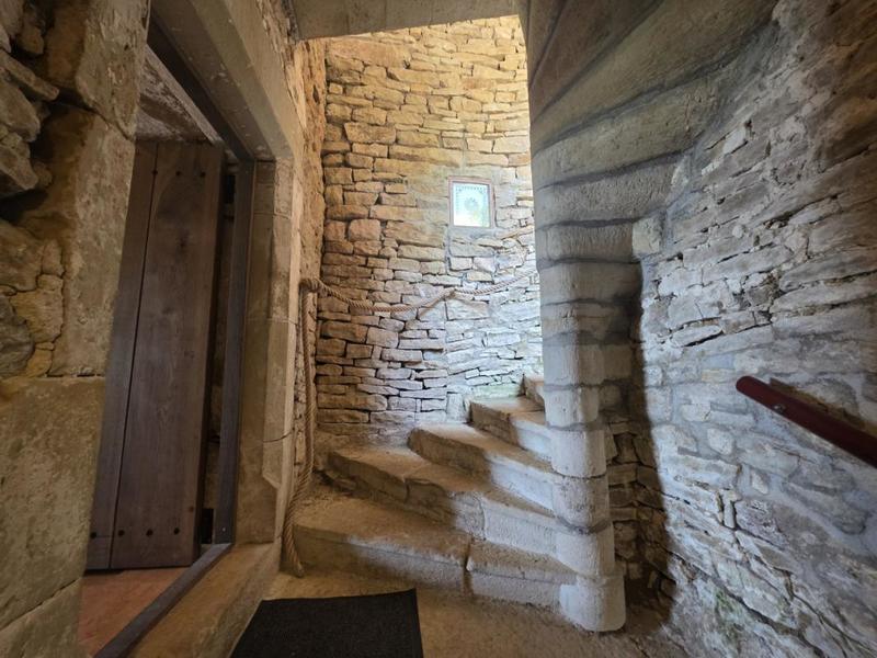 Demeure - 566 m² - 13 pièces