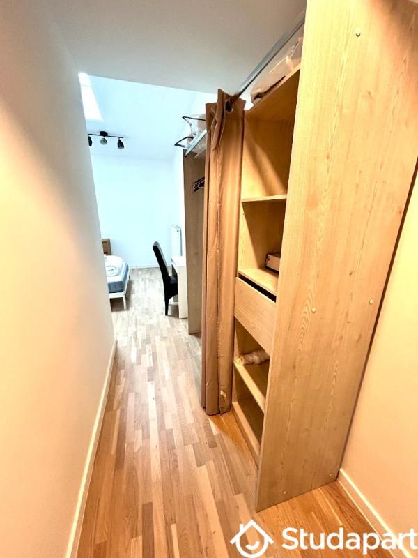 Chambre - 17 m² - 1 pièce