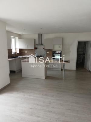 Maison - 157 m² - 8 pièces