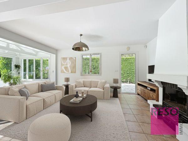 Maison - 167 m² - 5 pièces