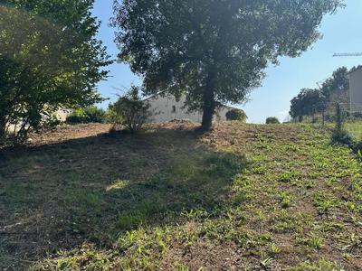 Terrain constructible - 400 m²