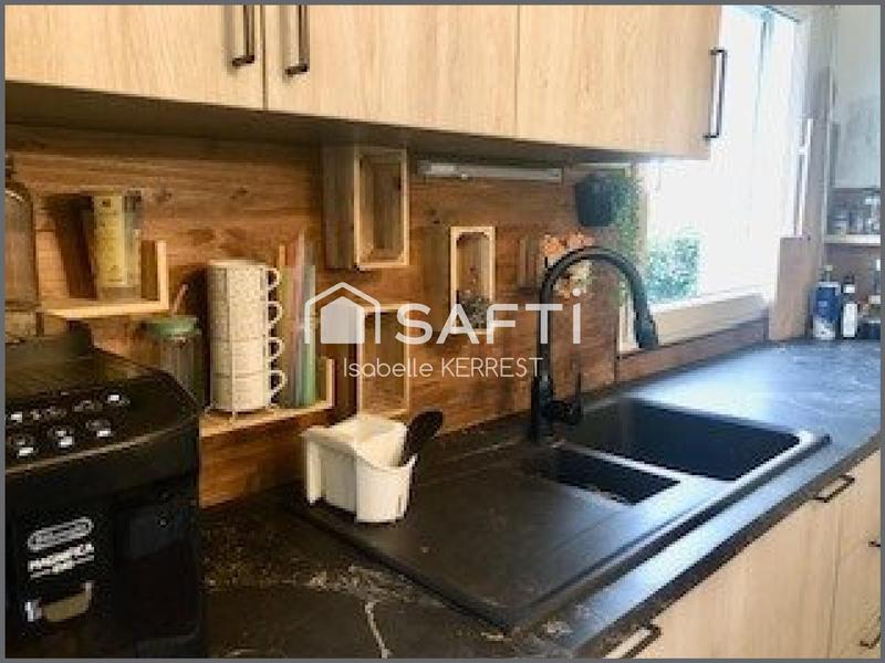 Maison - 176 m² - 10 pièces