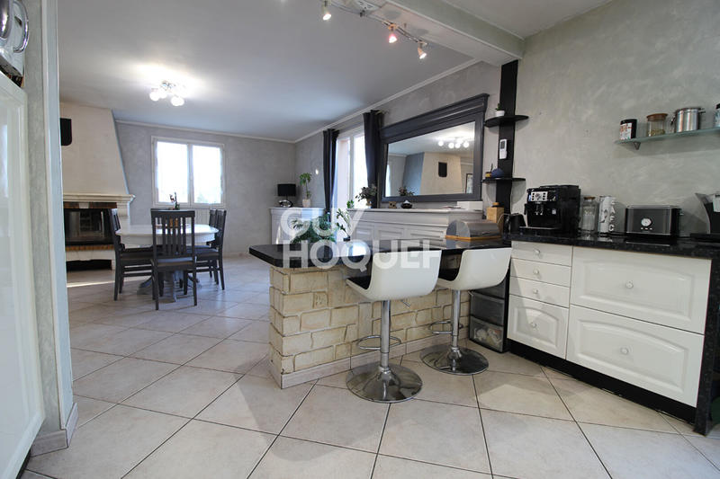 Maison - 127 m² - 6 pièces