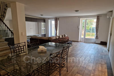 Appartement - 140 m² - 5 pièces