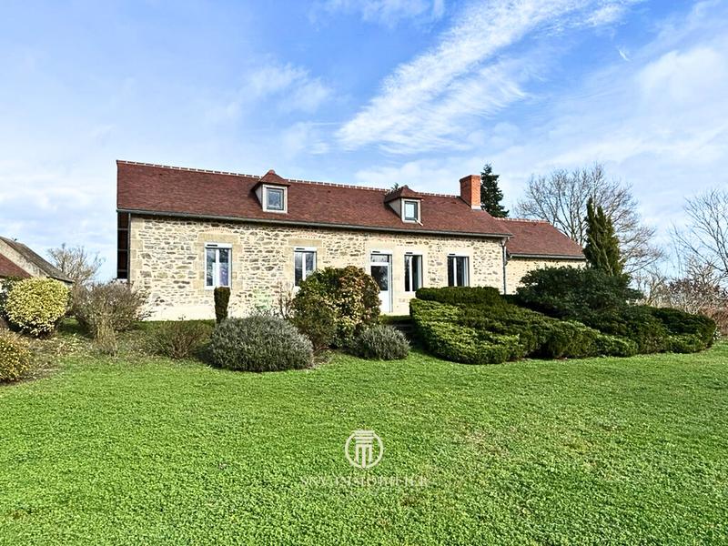 Propriété - 430 m² - 11 pièces